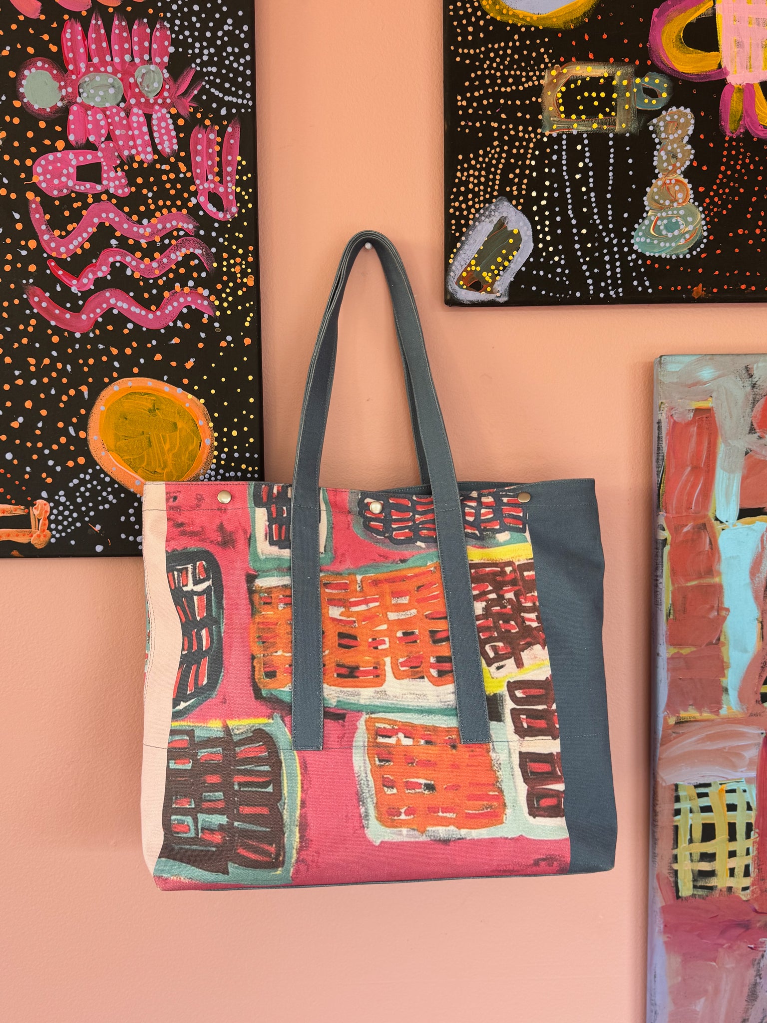Bush Trip Tote Pink